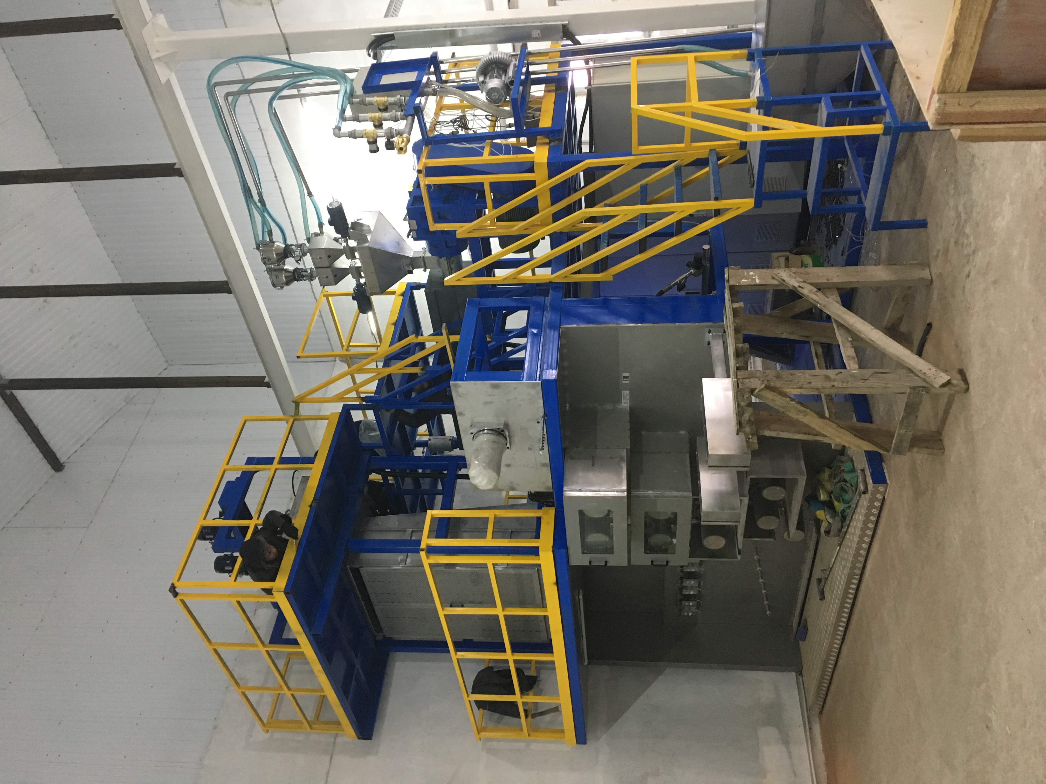 Polypropylene high strength filament spinning machine