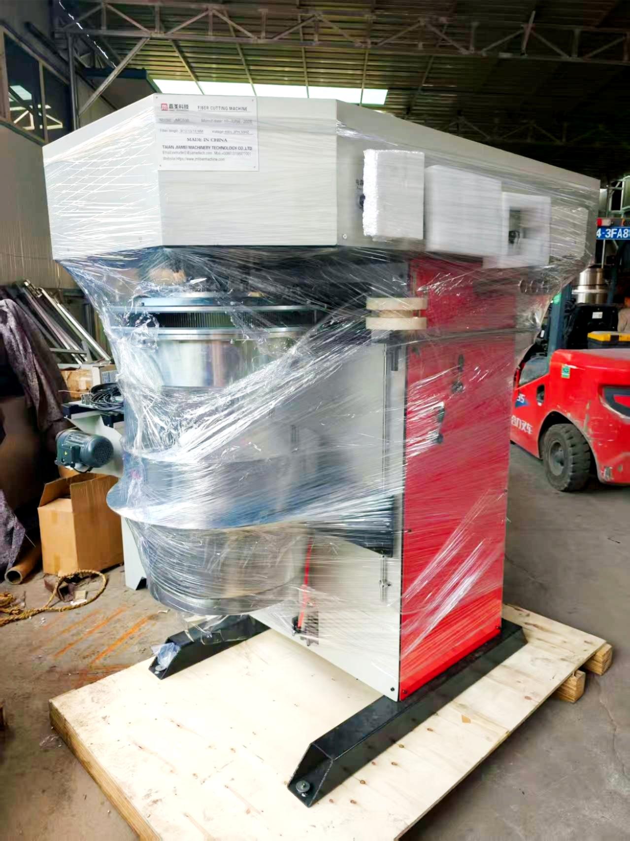 Glass Fiber Cutting Machine