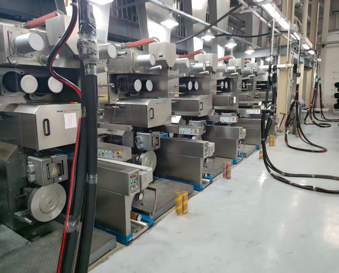 Polypropylene CF multifilament yarn spinning extruding line