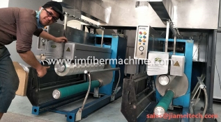 What are the advantages of Jiamei recycled PET bottle flakes POY spinning machine?