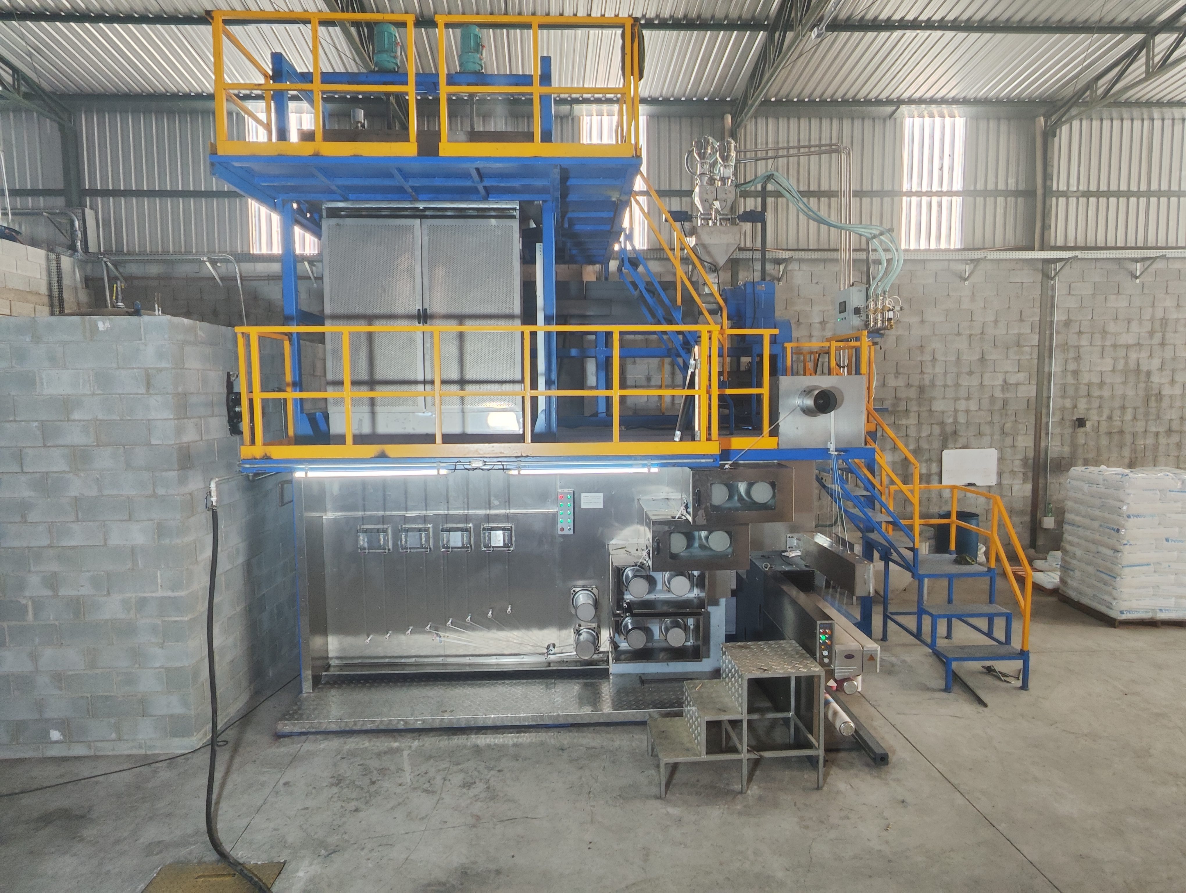 Fdy polypropylene sewing thread spinning machine